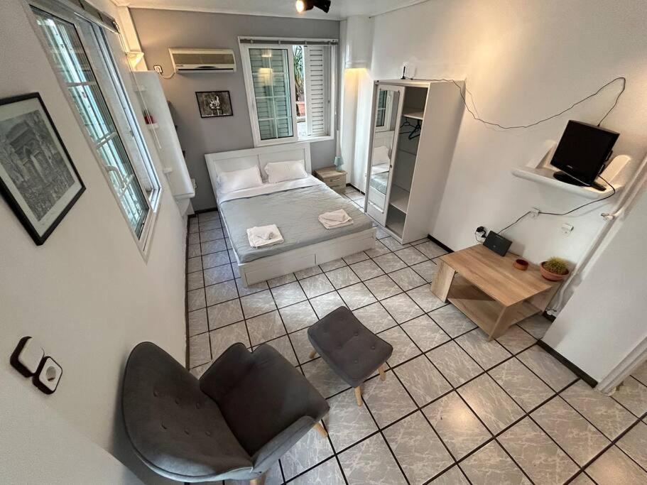Apartamento Urban Flat Next To Kalimarmaro Atenas Exterior foto